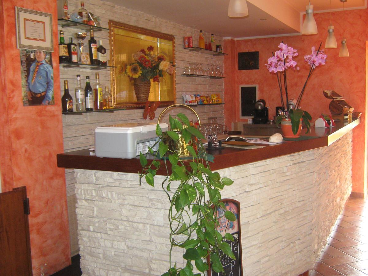 B & B Oasi Rosciano  Ngoại thất bức ảnh