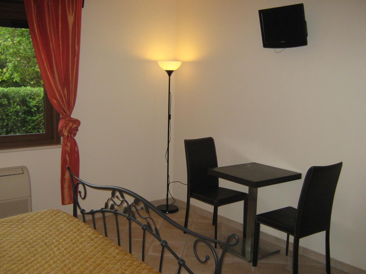 B & B Oasi Rosciano  Ngoại thất bức ảnh