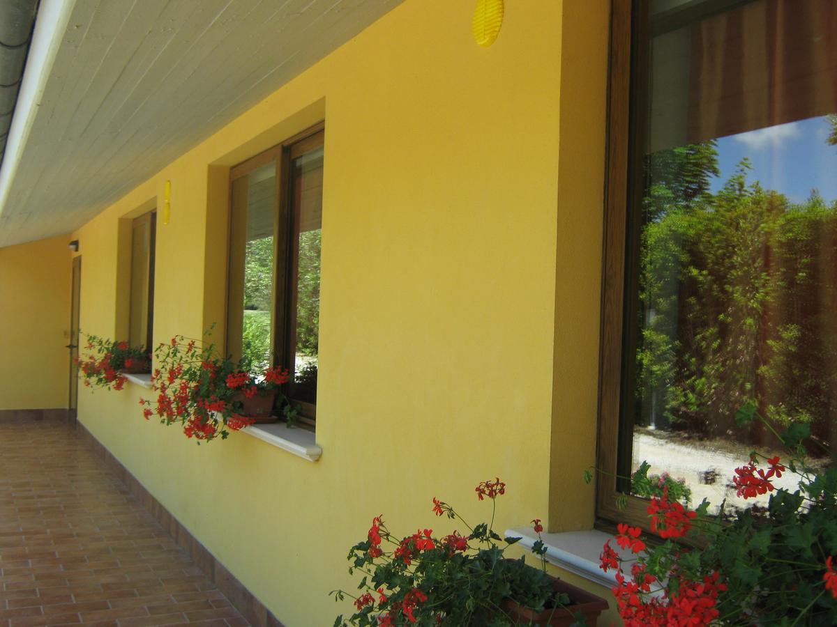 B & B Oasi Rosciano  Ngoại thất bức ảnh